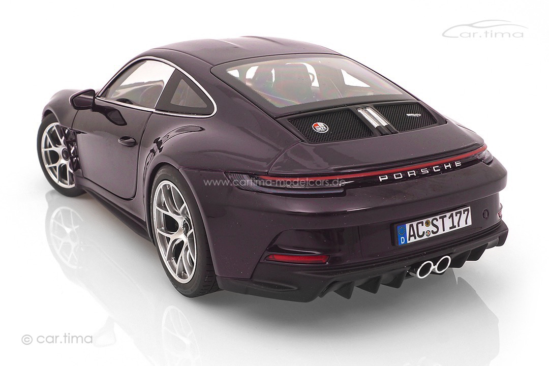 Porsche 911 (992) S/T Viola met. Norev 1:18 187471 Porsche 911 (992) S/T Viola met. Norev 1:18 187471