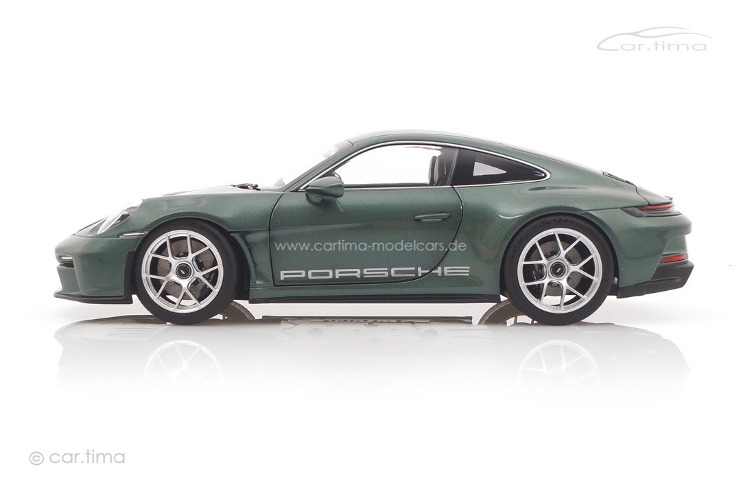 Porsche 911 (992) S/T Malachitgrün Norev 1:18 187472