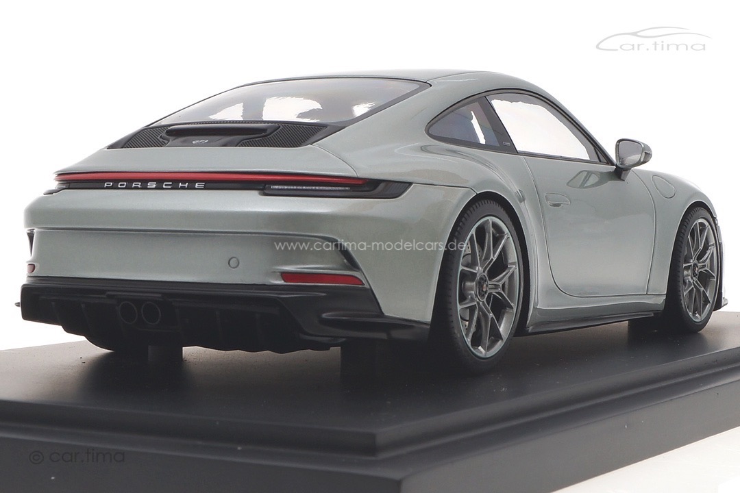 Porsche 911 (992) GT3 Touring 70 Years Porsche Australia Fischsilbergrau met. Minichamps 1:18 Porsche 911 (992) GT3 Touring 70 Years Porsche Australia Fischsilbergrau met. Minichamps 1:18