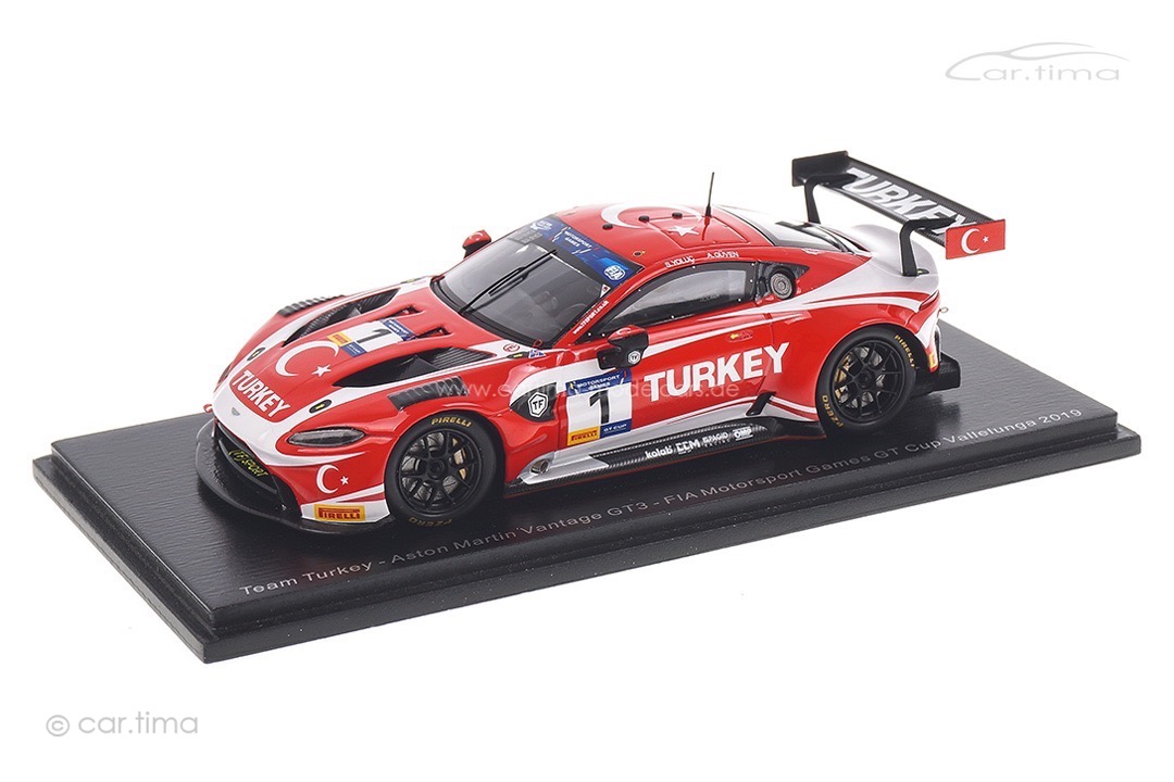 Aston Martin Vantage GT3 Vallelunga 2019 Yoluc/Güven Spark 1:43 S6317 Aston Martin Vantage GT3 Vallelunga 2019 Yoluc/Güven Spark 1:43 S6317