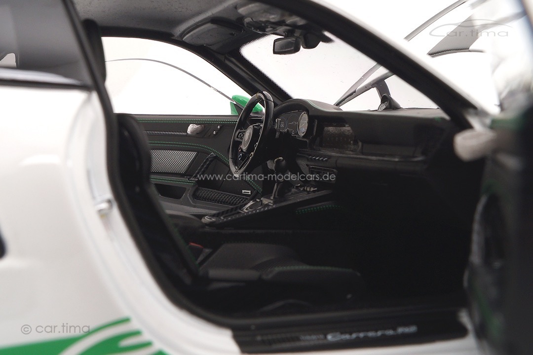 Porsche 911 (992) GT3 RS Tribute to Carrera RS Weiß/Pythongrün Norev 1:18 187372