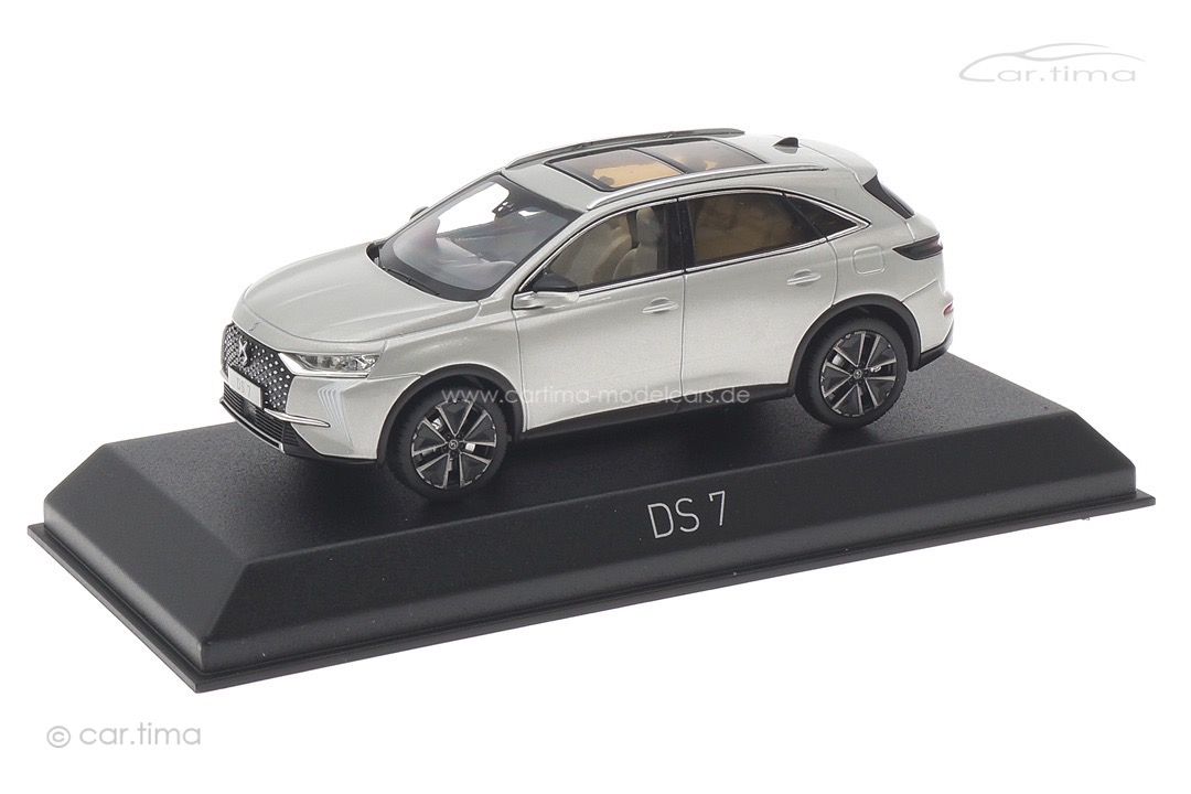 DS 7 2022 Cristal Pearl Norev 1:43 170051 DS 7 2022 Cristal Pearl Norev 1:43 170051
