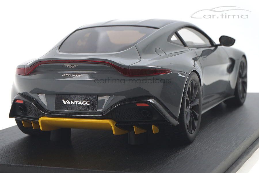 Aston Martin Vantage China grey TopSpeed 1:18 TS0185 Aston Martin Vantage China grey TopSpeed 1:18 TS0185
