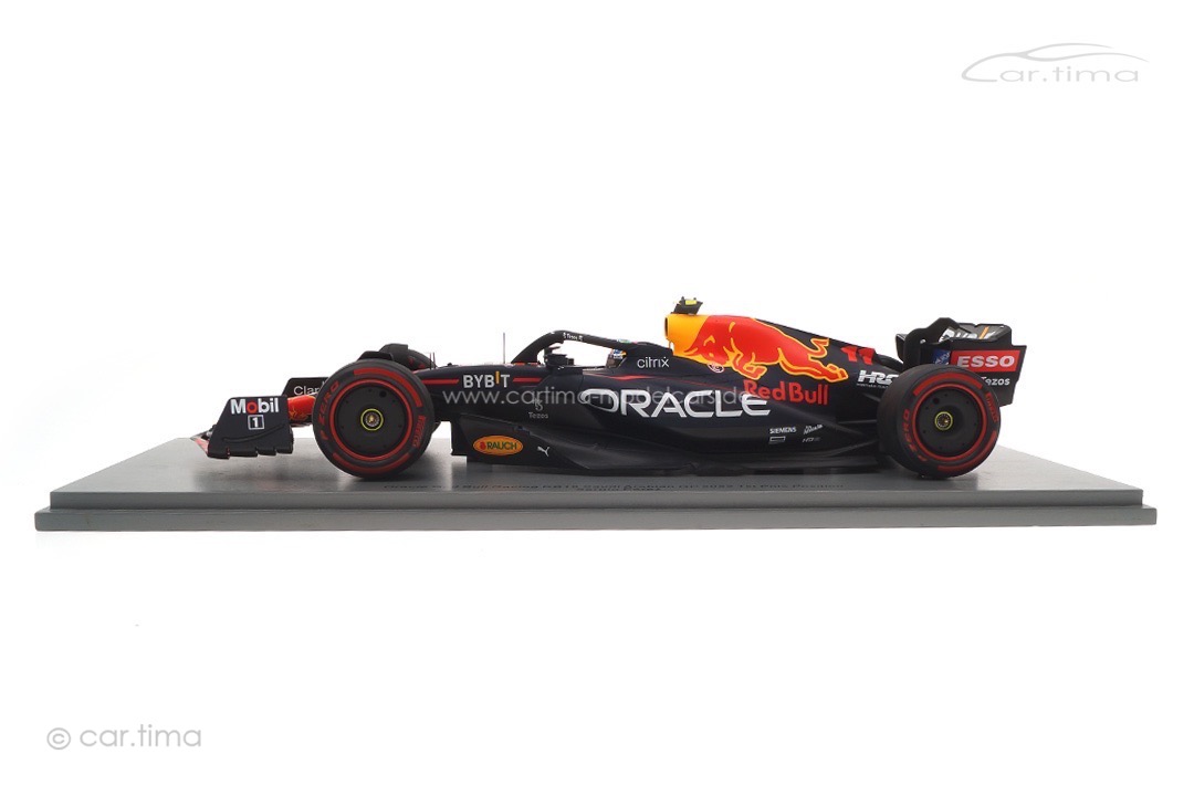 Oracle Red Bull Racing RB18 GP Saudi Arabien 2022 Sergio Pérez Spark 1:18 18S755 Oracle Red Bull Racing RB18 GP Saudi Arabien 2022 Sergio Pérez Spark 1:18 18S755
