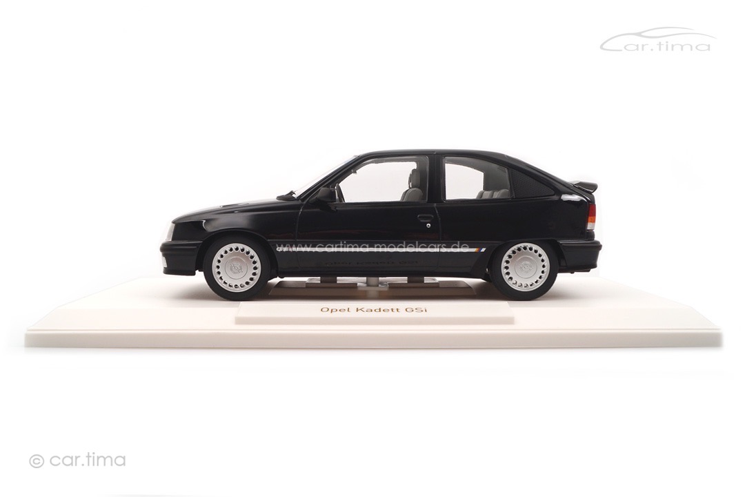 Opel Kadett GSi 1991 schwarz met. Bundeskanzler a.D. Helmut Schmidt Norev 1:18 183617
