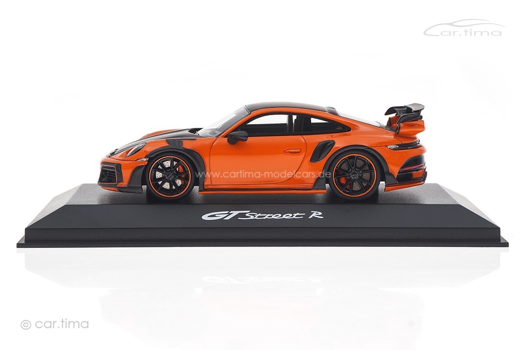 TECHART GTstreet R (Basis 992 Turbo) Gulforange TECHART Collection 1:43 092.992.143.004 TECHART GTstreet R (Basis 992 Turbo) Gulforange TECHART Collection 1:43 092.992.143.004