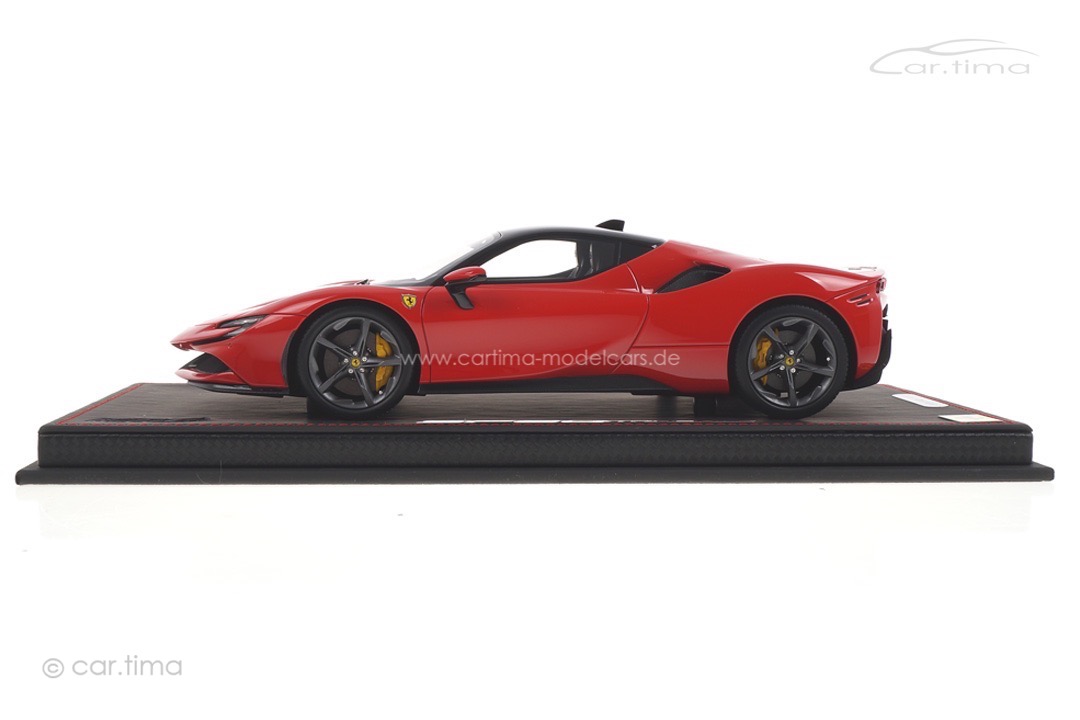 Ferrari SF90 Stradale Rosso Corsa 322 BBR 1:18 P18180A2 Ferrari SF90 Stradale Rosso Corsa 322 BBR 1:18 P18180A2