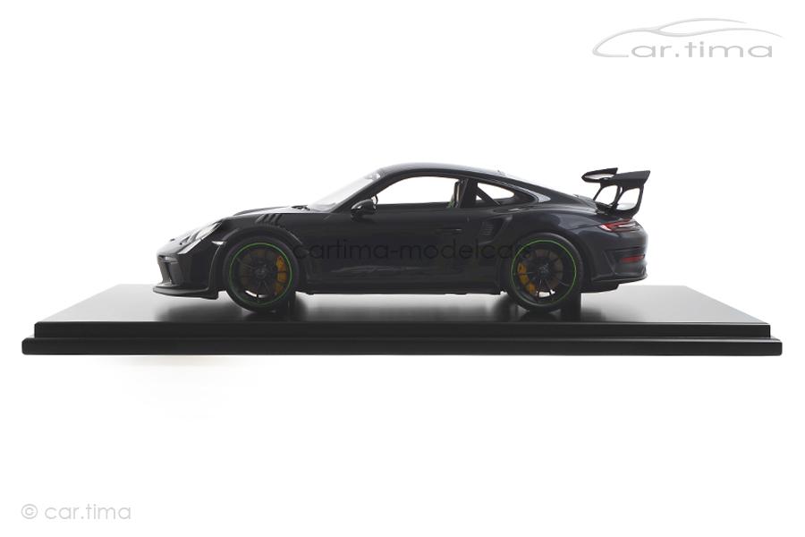 Porsche 911 (991 II) GT3 RS Schwarz 1 of 1 Spark 1:8 Porsche 911 (991 II) GT3 RS Schwarz 1 of 1 Spark 1:8