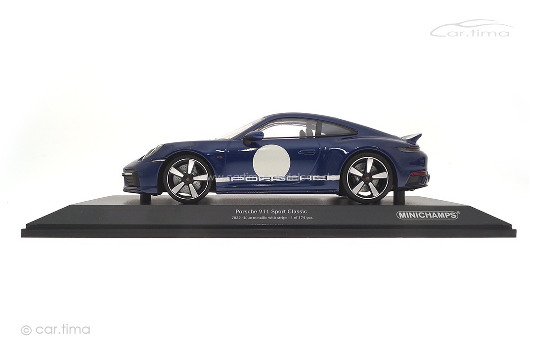 Porsche 911 (992) Sport Classic Enzianblaumet. Minichamps 1:18 155062006