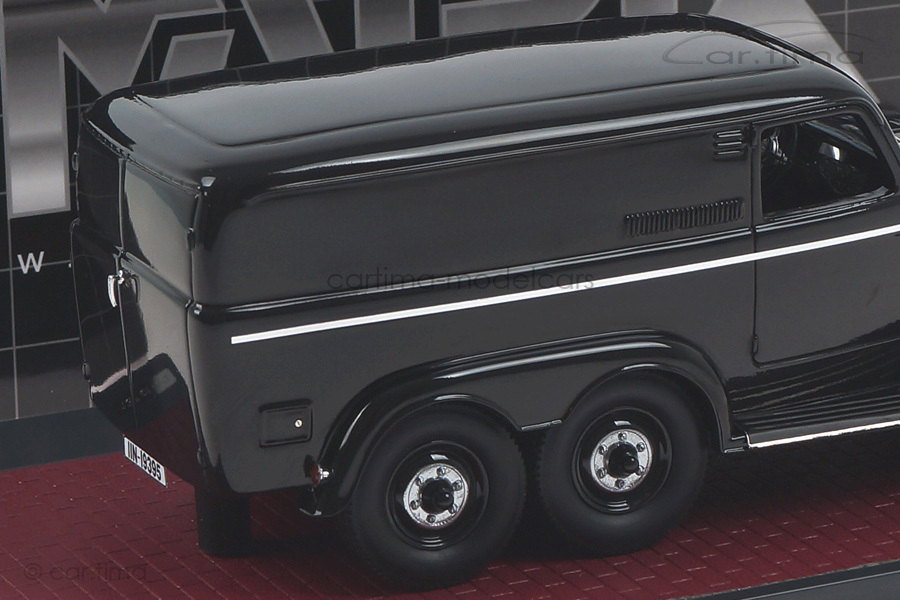 Mercedes-Benz G4 Geländewagen schwarz Matrix 1:43 MX41302-082