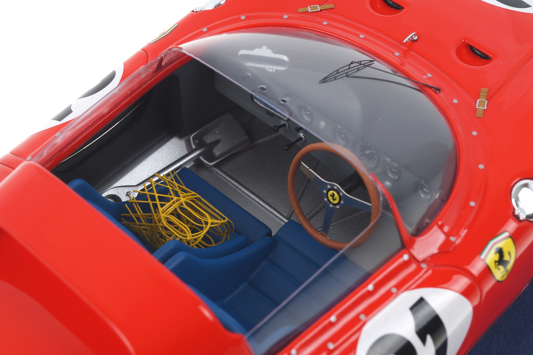 Ferrari 250P Winner 24h Le Mans 1963 Scarfiotti/Bandini LookSmart 1:18 LS18LM06