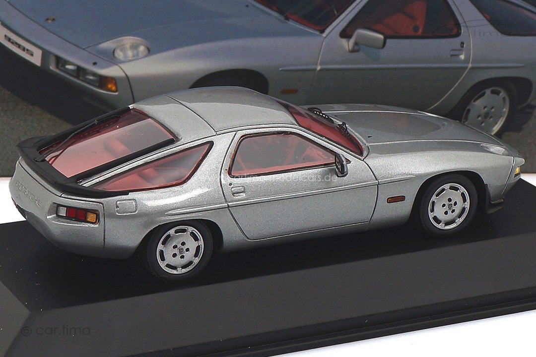 Porsche 928 S Silbermet. Spark 1:43 MAP02005317