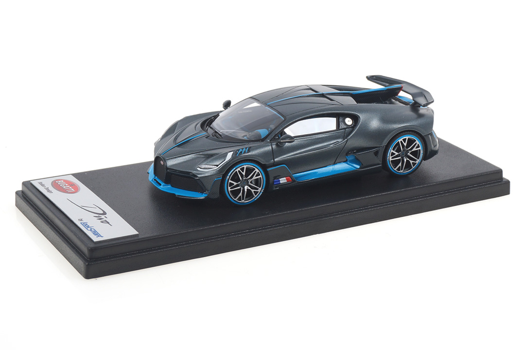 Bugatti Divo "The Quail 2018 Configuration" LookSmart 1:43 LS497A