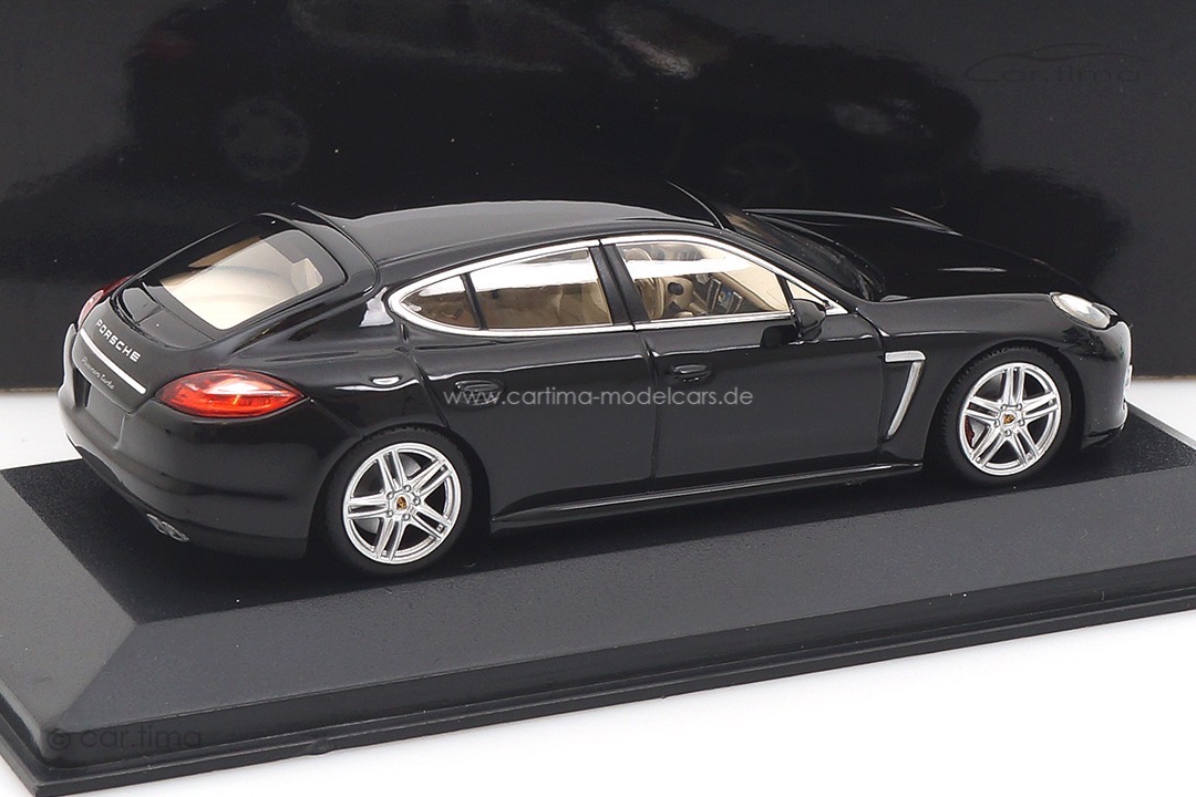 Porsche Panamera Turbo (970.1) 2010 Schwarz Minichamps 1:43 400068271