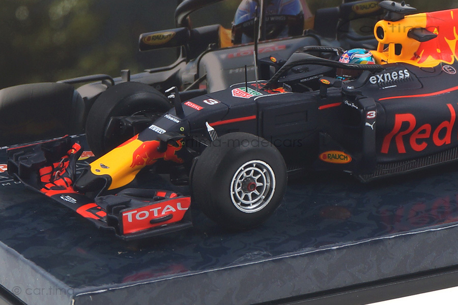 Red Bull RB12 Halo Test Belgian GP 2016 Ricciardo Minichamps 1:43 417160903 Red Bull RB12 Halo Test Belgian GP 2016 Ricciardo Minichamps 1:43 417160903