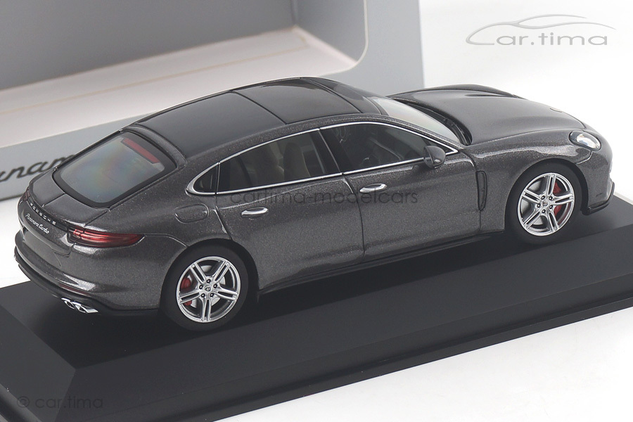 Porsche Panamera Turbo Executive Vulkangrau met. Herpa 1:43 WAP0207500G Porsche Panamera Turbo Executive Vulkangrau met. Herpa 1:43 WAP0207500G