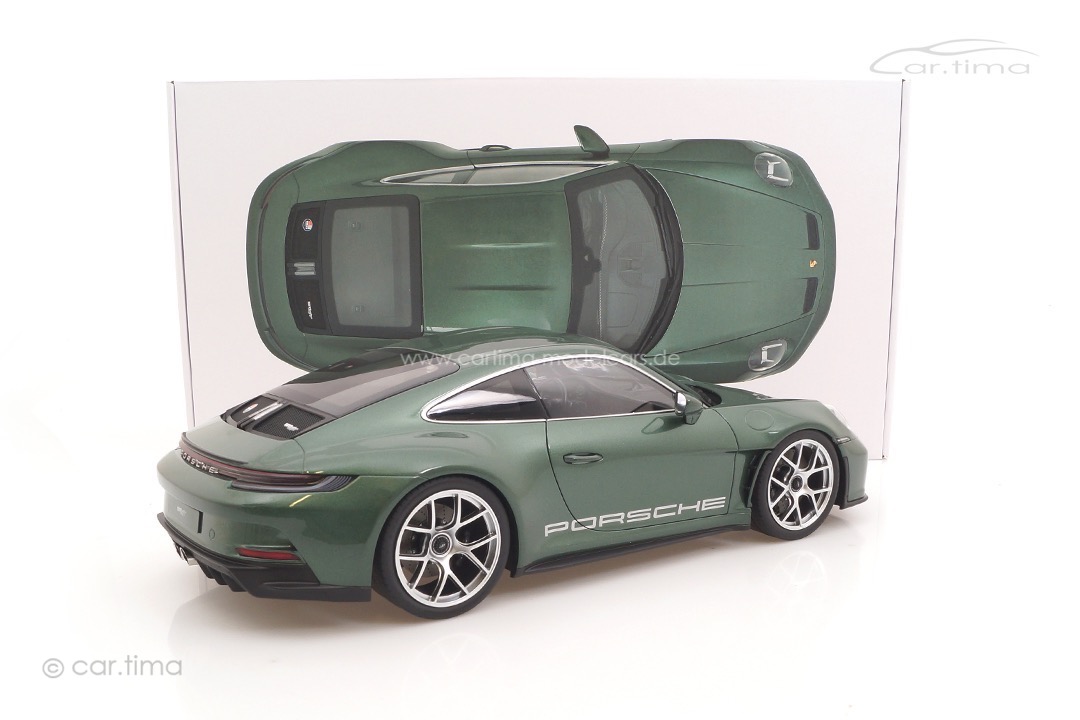 Porsche 911 (992) S/T Malachitgrün Norev 1:12 127552