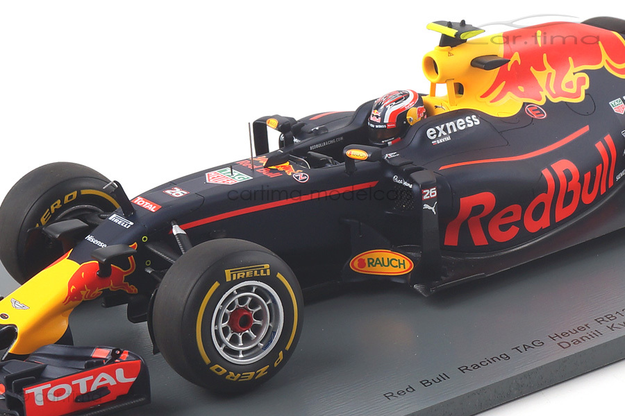 Red Bull Racing RB12 TAG Heuer Chinese GP 2016 Daniil Kvyat Spark 1:18 18S246 Red Bull Racing RB12 TAG Heuer Chinese GP 2016 Daniil Kvyat Spark 1:18 18S246