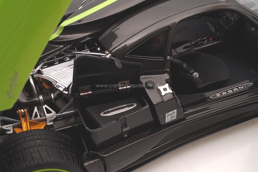 Pagani Zonda Cinque Coupe Verde Firenze Almost Real 1:18 850602001 Pagani Zonda Cinque Coupe Verde Firenze Almost Real 1:18 850602001