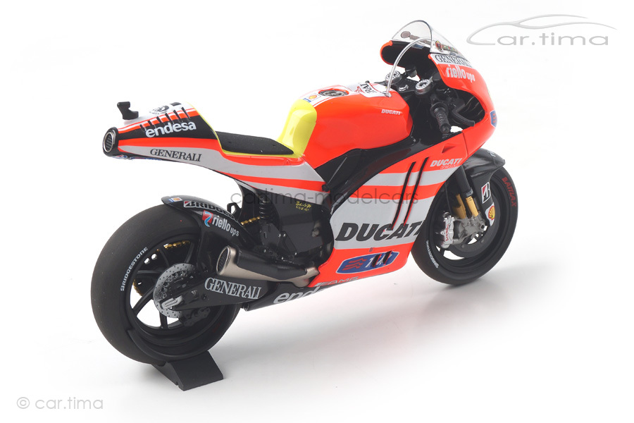 Ducati Desmosedici GP11.2 Moto GP 2011 Valentino Rossi Minichamps 1:12 122112046 Ducati Desmosedici GP11.2 Moto GP 2011 Valentino Rossi Minichamps 1:12 122112046