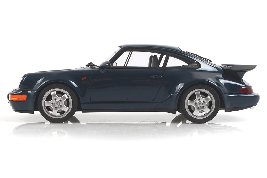Porsche 911 (964) Turbo 3.3 Amazonasgrün GT Spirit 1:18 GT315 Porsche 911 (964) Turbo 3.3 Amazonasgrün GT Spirit 1:18 GT315