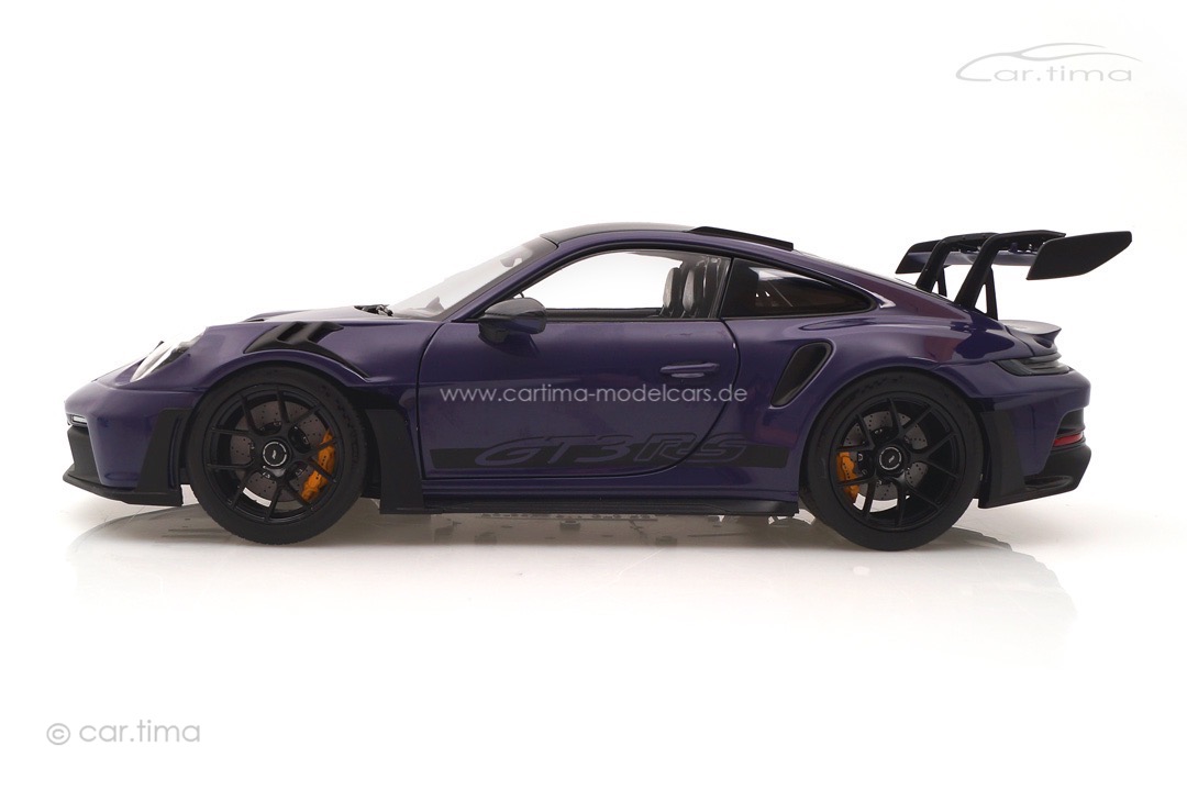 Porsche 911 (992) GT3 RS Weissach Paket Ultraviolett Norev 1:18 187368 Porsche 911 (992) GT3 RS Weissach Paket Ultraviolett Norev 1:18 187368