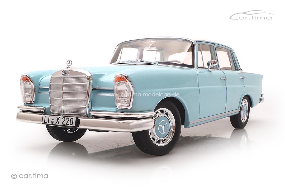 Mercedes-Benz 220 S 1965 hellblau/weiß Norev 1:18 183920 Mercedes-Benz 220 S 1965 hellblau/weiß Norev 1:18 183920