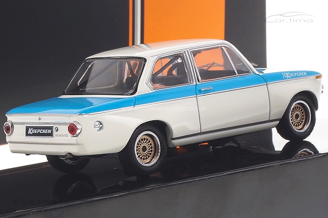 BMW Koepchen 2002 Tii 1974 weiss/blau IXO 1:43 CLC369N BMW Koepchen 2002 Tii 1974 weiss/blau IXO 1:43 CLC369N