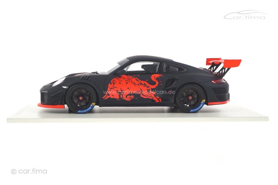 Porsche 911 (991 II) GT2 RS Clubsport Red Bull Spark 1:18 18S514 Porsche 911 (991 II) GT2 RS Clubsport Red Bull Spark 1:18 18S514