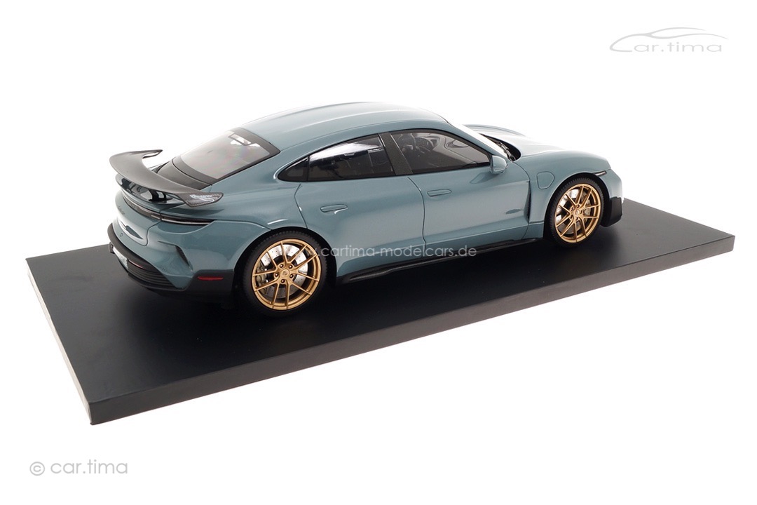Porsche Taycan Turbo GT Shadegreen/Rad Neodyme Minichamps 1:18 117069400 Porsche Taycan Turbo GT Shadegreen/Rad Neodyme Minichamps 1:18 117069400