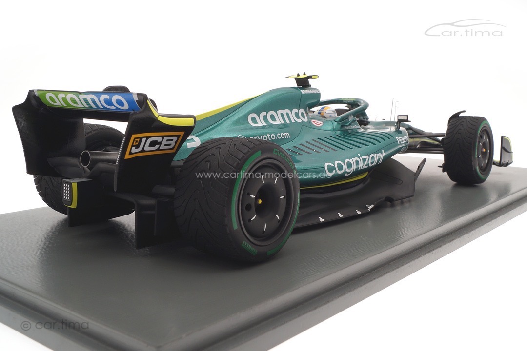 Aston Martin AMR22 GP Emilia Romagna 2022 Sebastian Vettel Spark 1:18 18S760 Aston Martin AMR22 GP Emilia Romagna 2022 Sebastian Vettel Spark 1:18 18S760