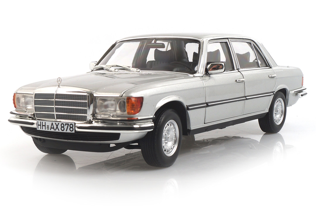 Mercedes-Benz 450 SEL 6.9 1976 silber Norev 1:18 183785 Mercedes-Benz 450 SEL 6.9 1976 silber Norev 1:18 183785
