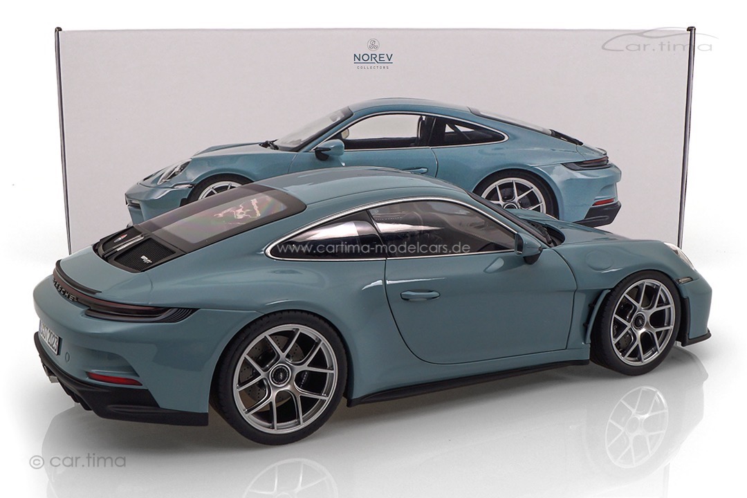 Porsche 911 (992) S/T Meissenblau Norev 1:12 127550