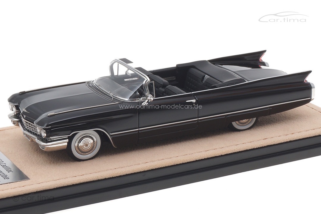 Cadillac Series 62 Convertible schwarz Stamp Models 1:43 STM60303 Cadillac Series 62 Convertible schwarz Stamp Models 1:43 STM60303
