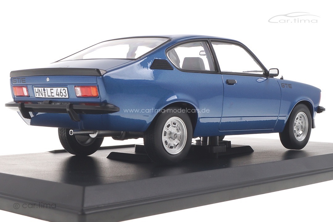 Opel Kadett GT/E 1977 blau met. Norev 1:18 183652 Opel Kadett GT/E 1977 blau met. Norev 1:18 183652