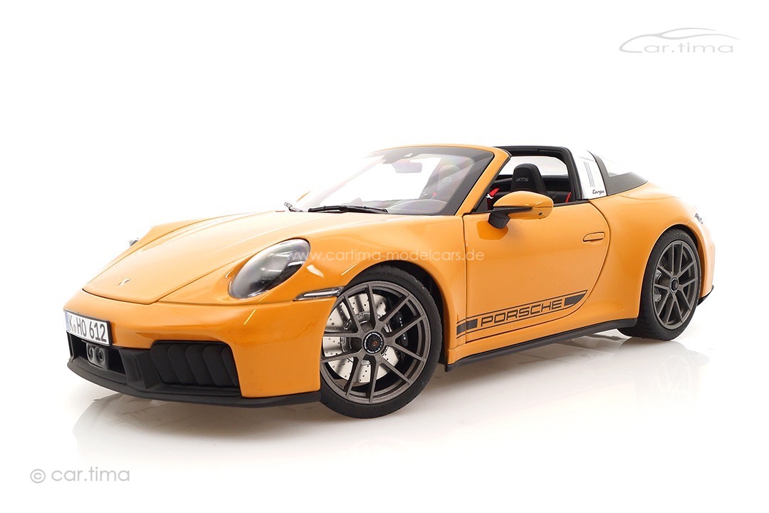 Porsche 911 (992.2) Targa 4 GTS Bahamagelb Norev 1:18 187190