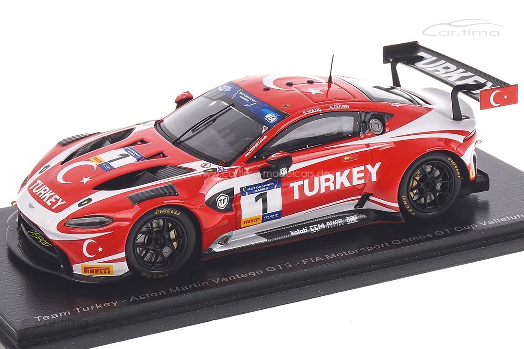 Aston Martin Vantage GT3 Vallelunga 2019 Yoluc/Güven Spark 1:43 S6317 Aston Martin Vantage GT3 Vallelunga 2019 Yoluc/Güven Spark 1:43 S6317