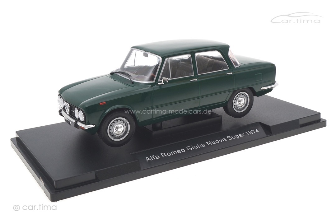 Alfa Romeo Giulia Nuova Super dunkelgrün MCG 1:18 MCG18309 Alfa Romeo Giulia Nuova Super dunkelgrün MCG 1:18 MCG18309