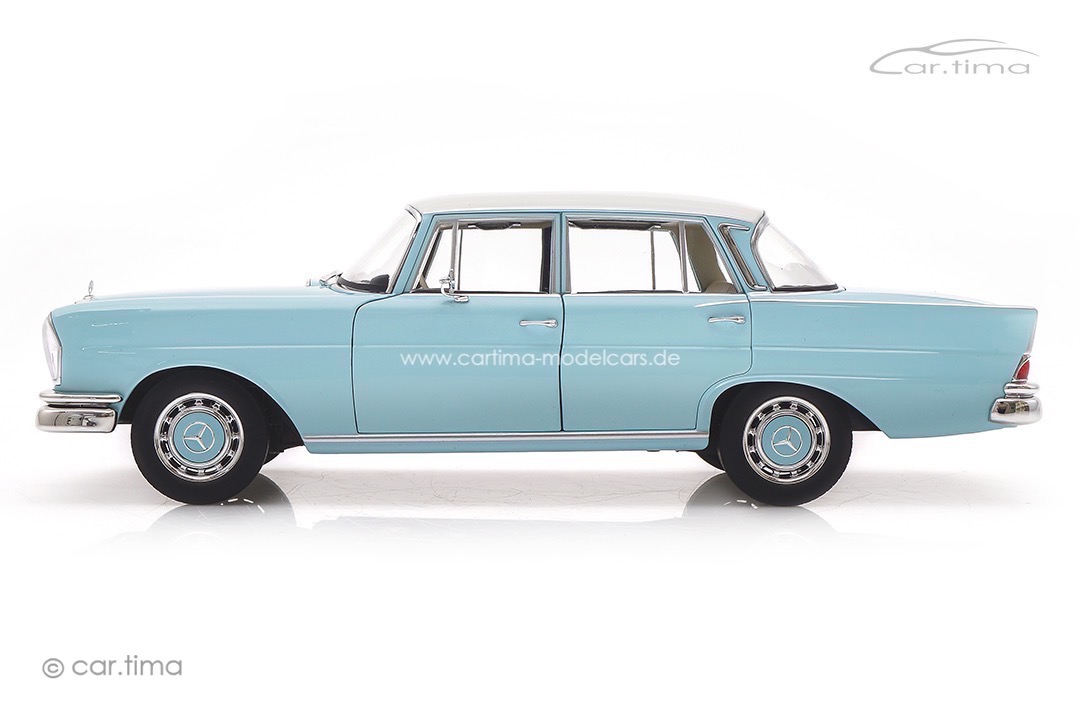 Mercedes-Benz 220 S 1965 hellblau/weiß Norev 1:18 183920 Mercedes-Benz 220 S 1965 hellblau/weiß Norev 1:18 183920