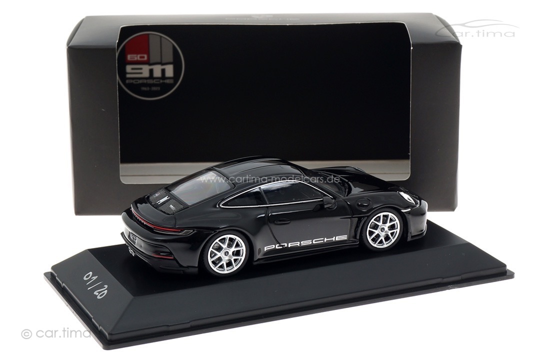 Porsche 911 (992) S/T Schwarz Originalsignatur Andreas Preuninger 1:43 WAP0203110R0ST-SIG Porsche 911 (992) S/T Schwarz Originalsignatur Andreas Preuninger 1:43 WAP0203110R0ST-SIG