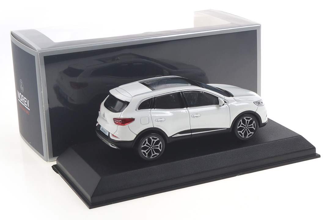 Renault Kadjar 2020 Pearl White Norev 1:43 517785 Renault Kadjar 2020 Pearl White Norev 1:43 517785