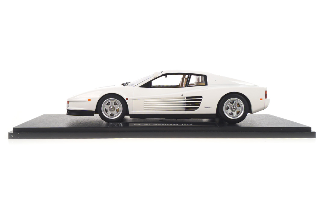 Ferrari Testarossa Monospecchio weiß KK Scale 1:18 KKDC180502