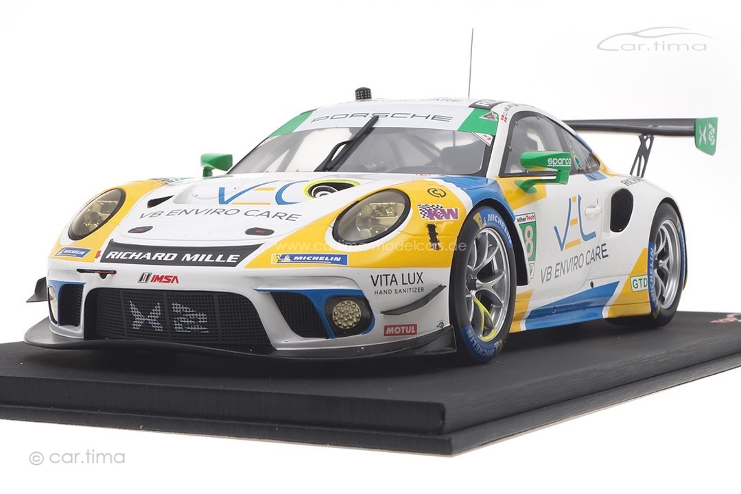 Porsche 911 GT3-R 24h Daytona 2021 Bamber/Ferriol/Legge/Nielsen TopSpeed 1:18 TS0323 Porsche 911 GT3-R 24h Daytona 2021 Bamber/Ferriol/Legge/Nielsen TopSpeed 1:18 TS0323