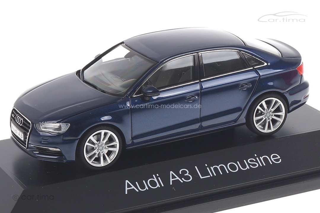 Audi A3 Limousine Scubablue met. Herpa 1:43 070744
