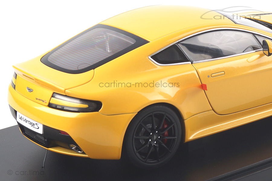 Aston Martin V12 Vantage S gelb met. AUTOart 1:18 70252