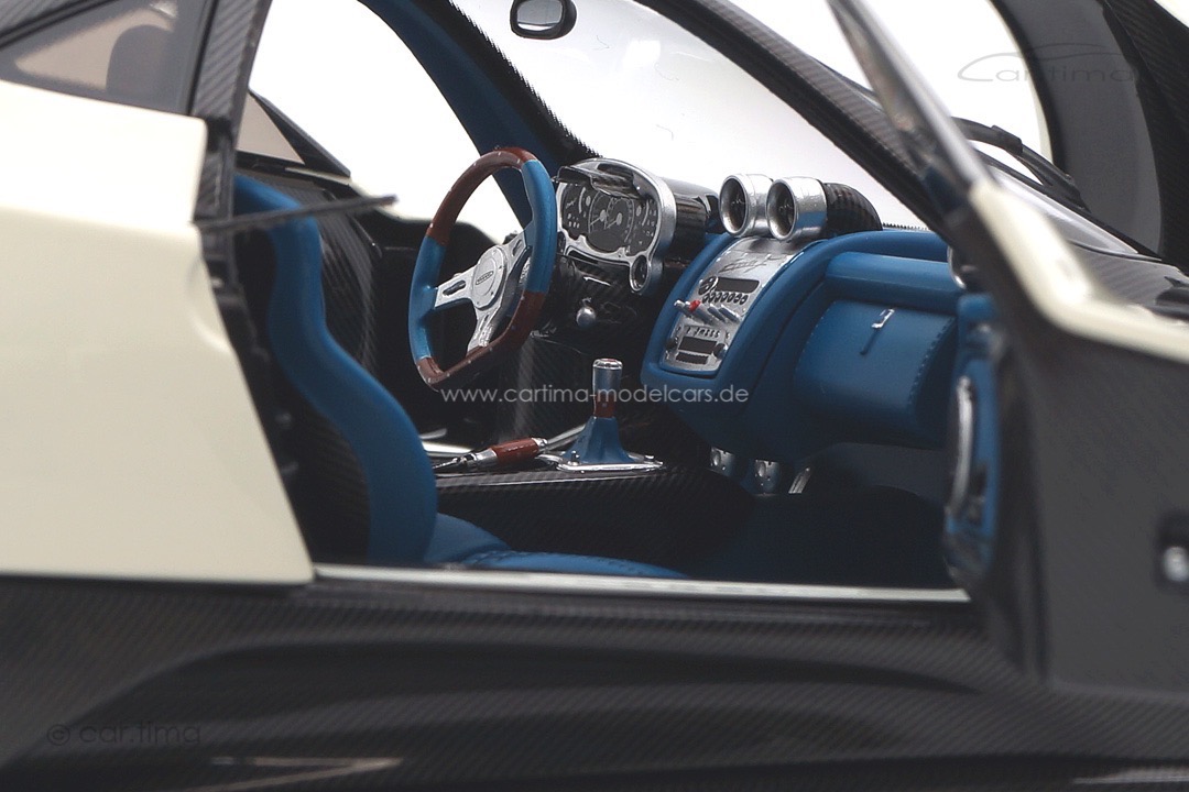Pagani Zonda F Bianco Fabriano Almost Real 1:18 850407001 Pagani Zonda F Bianco Fabriano Almost Real 1:18 850407001
