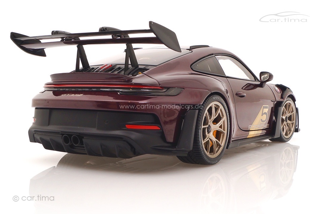 Porsche 911 (992) GT3 RS Weissach Package Amethyst met. Minichamps 1:18 110062029 Porsche 911 (992) GT3 RS Weissach Package Amethyst met. Minichamps 1:18 110062029