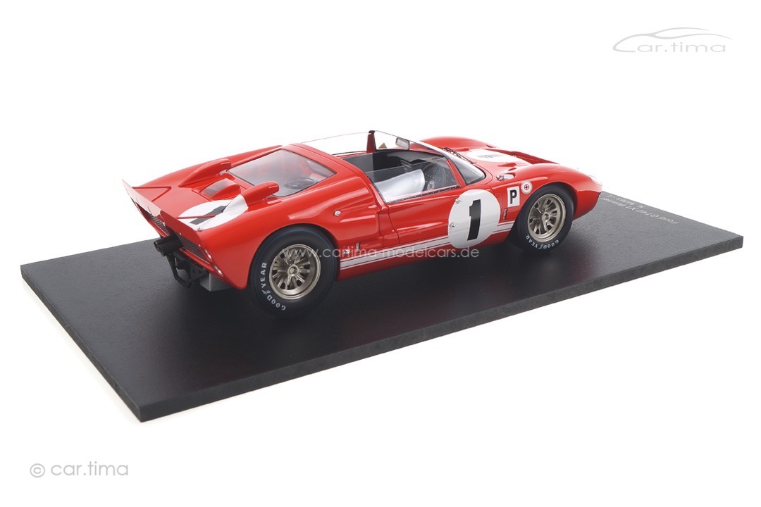 Ford X1 Winner 12h Sebring 1966 Miles/Ruby Spark 1:18 18SE66