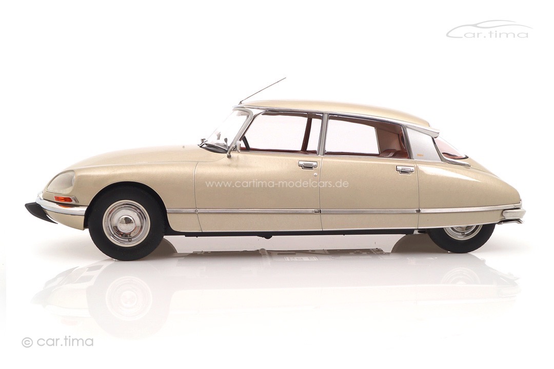 Citroën DS 23 Pallas 1973 Tholonnet Beige Norev 1:12 121730 Citroën DS 23 Pallas 1973 Tholonnet Beige Norev 1:12 121730