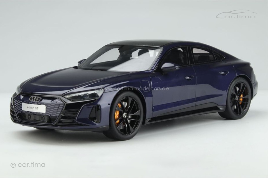 Audi RS e-tron GT Velvet Violet GT Spirit 1:18 GT392